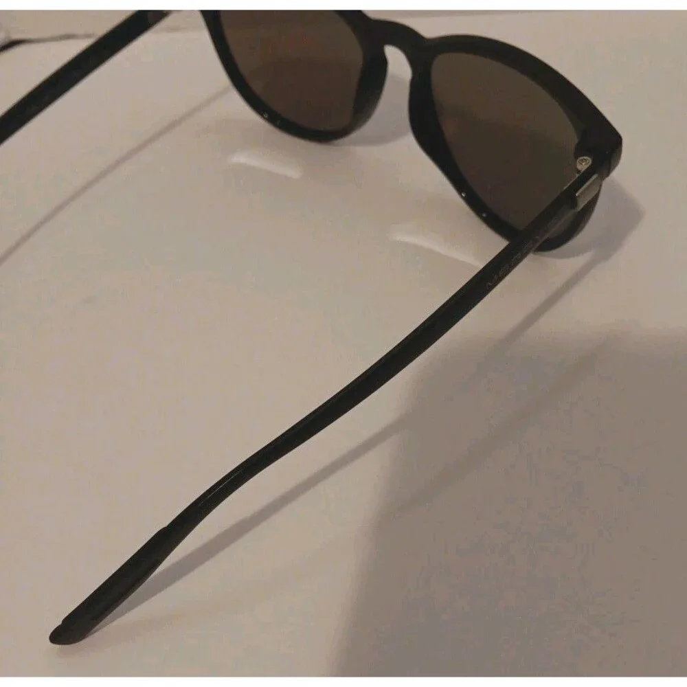 Merrys merry polarized